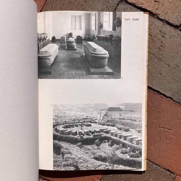 Il Castello di Lipari Flaccovio Aeolian Archaeological Museum Museo Art Books - Picture 7 of 12